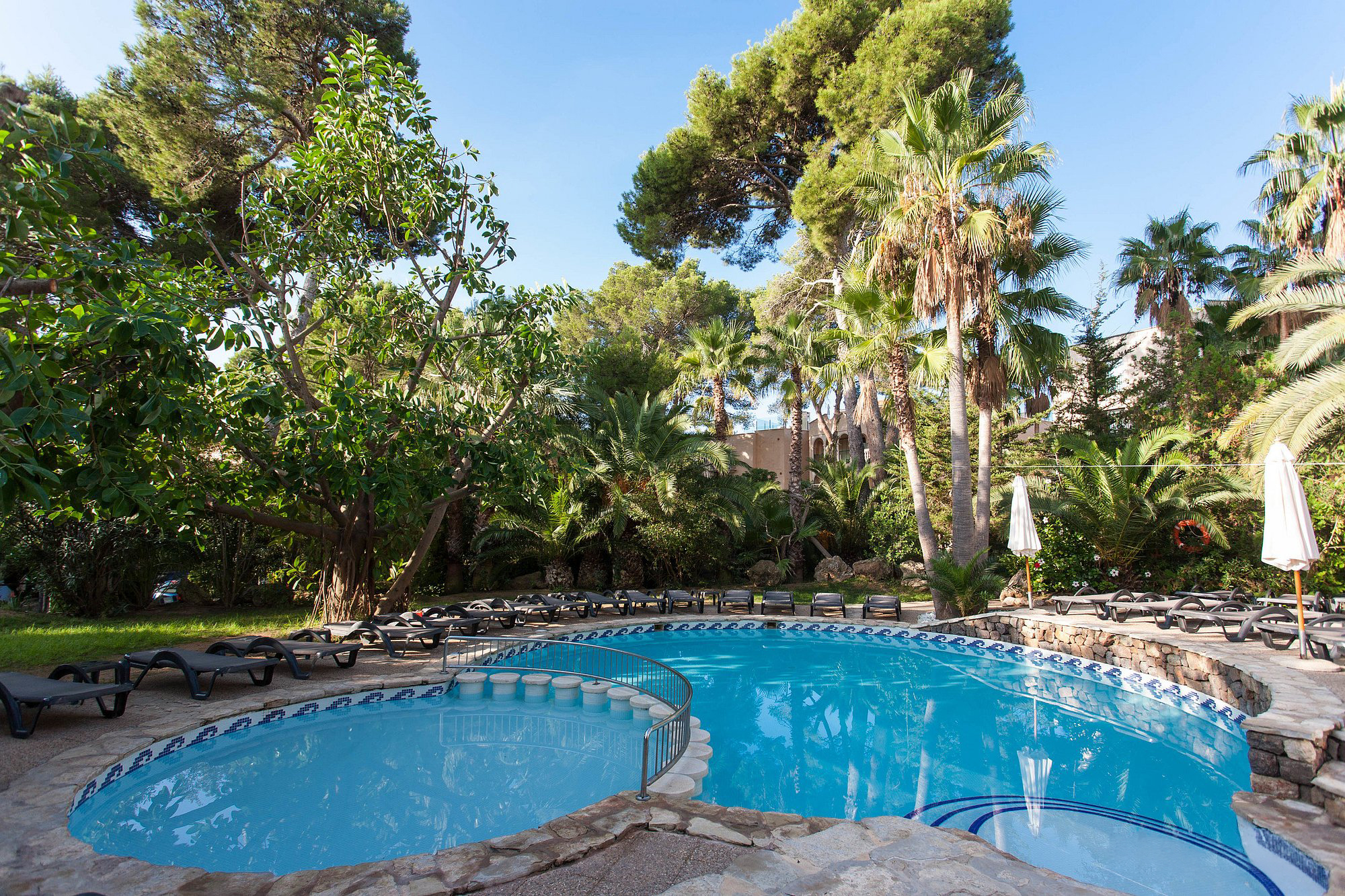 Main pool – image 6 of 11