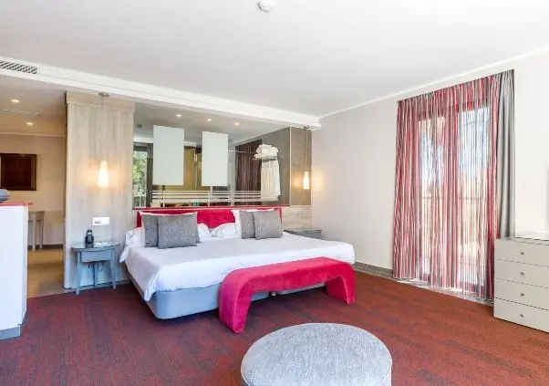 Junior Suite Premium – image 4 of 5