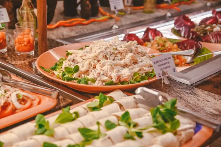 Buffet restaurant – image 8 of 12