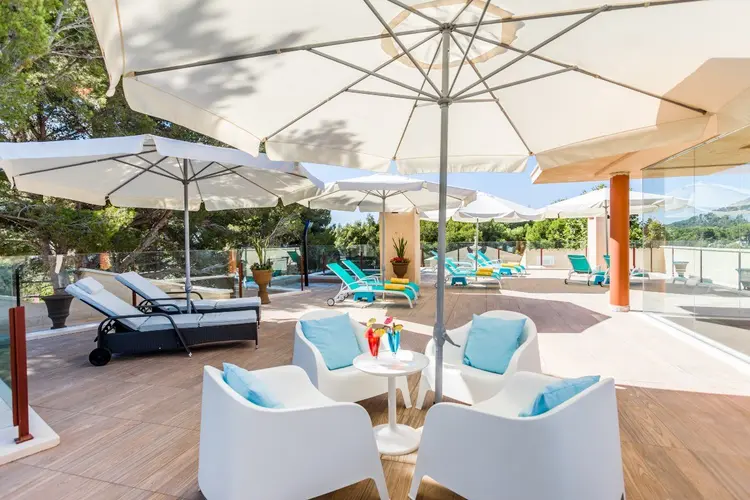 Sky Lounge – image 4 of 5