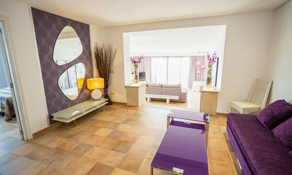 Grand Suite – image 2 of 6
